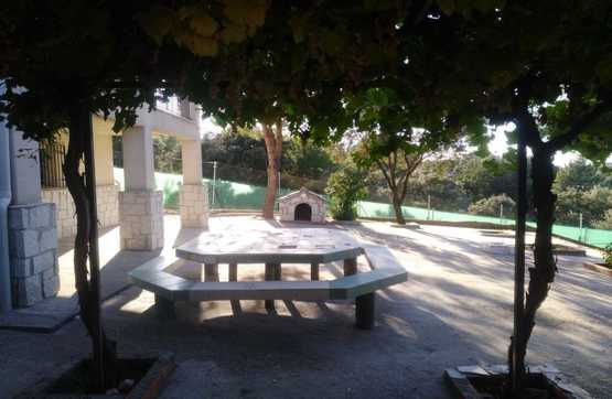 Chalet in street Mariano Benlliure -- Parcela 1.106 -, Casar De Escalona (El)
