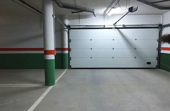 Parking space in street Condes De Oropesa Esq Avda Toledo S/n, Navalcán