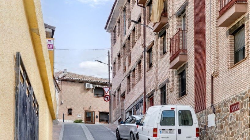 Work stopped in street Herrera Esq. Cl.palacios, Casarrubios Del Monte