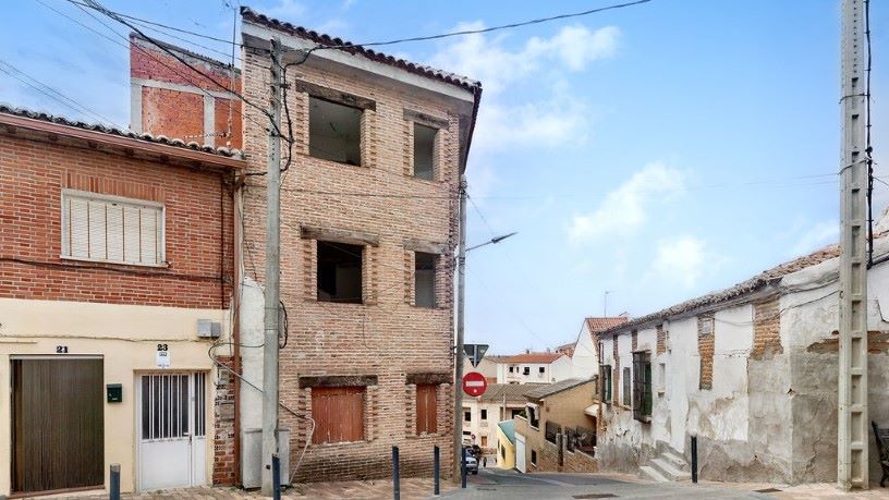 Work stopped in street Herrera Esq. Cl.palacios, Casarrubios Del Monte