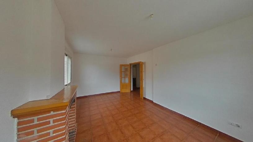 Adosado de 281m² en calle Barcelona, Casar De Escalona (El), Toledo