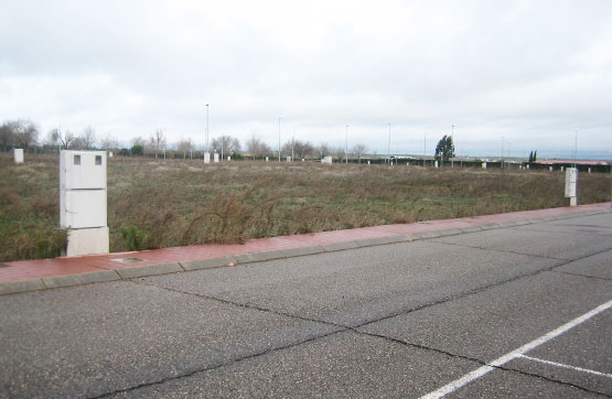 Terrain urbain de 250m² dans secteur Fresno, Gerindote, Toledo