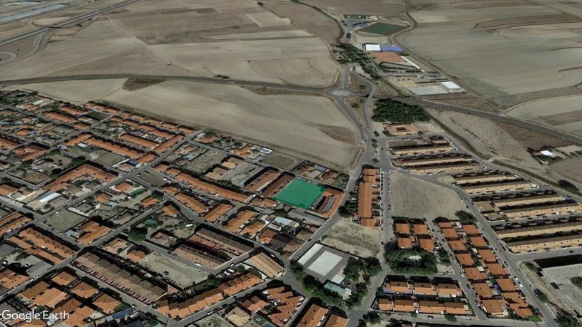 Terrain urbain de 1800m² dans rue Pintor Rivera, Numancia De La Sagra, Toledo