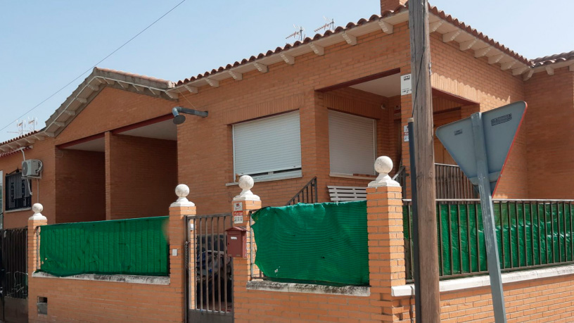 Chalet de 224m² en calle Ventana, Santa Olalla, Toledo