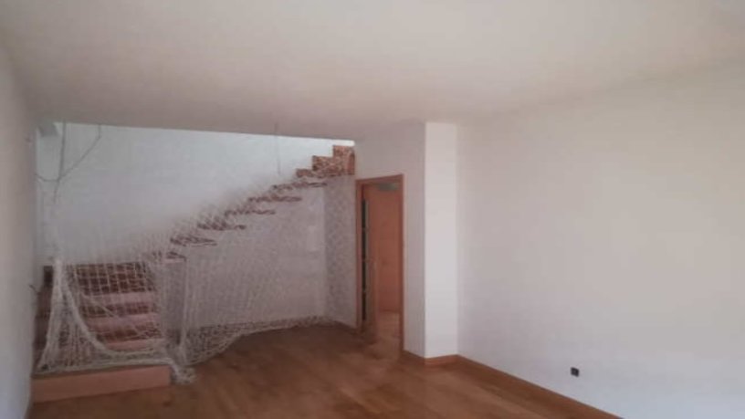 Piso de 291m² en calle Francisco Pizarro, Fuensalida, Toledo