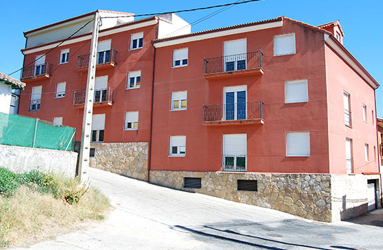 Piso de 55.00 m²  con 1 habitación  con 1 baño en Calle Peguera, Arenas De San Pedro