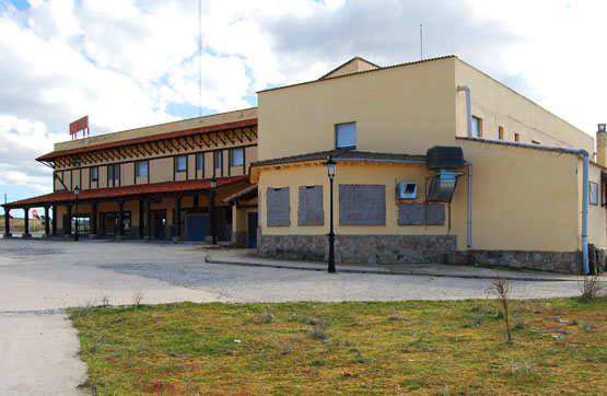 Hotel de 260m² en calle Parcela 40 Y 86 N-110, Berrocalejo De Aragona, Ávila