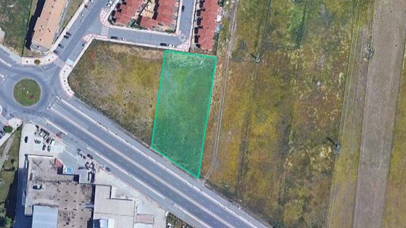 Terrain urbain de 241m² dans rue Hornos Caleros De Los, Ávila