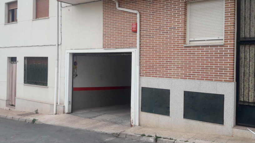 Parking space  on street San Pedro De Alcantara, Candeleda