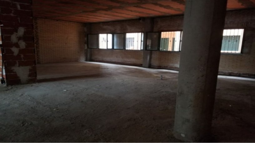 Local comercial de 126m² en calle Reventón, Candeleda, Ávila