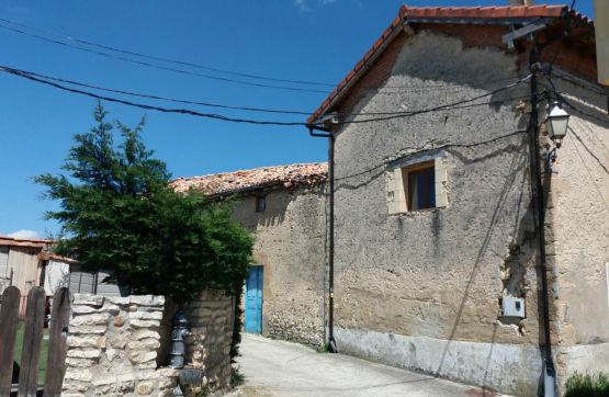 Maison de ville de 237m² dans rue Escuelas, Medina De Pomar, Burgos