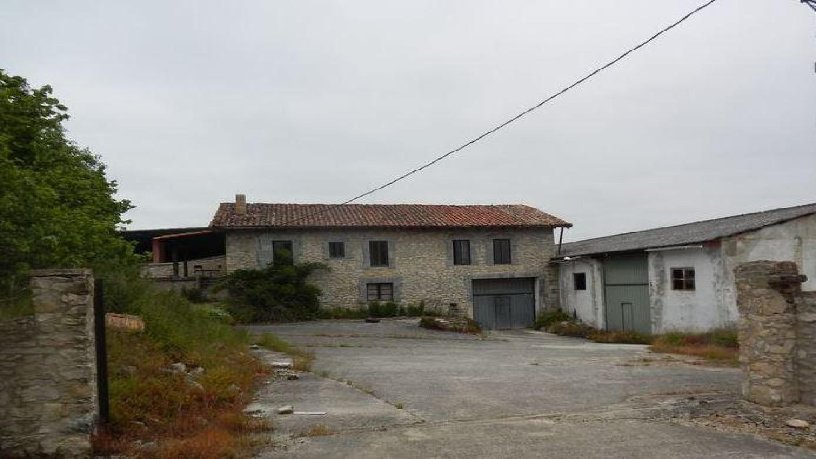 581m² Townhouse on street Pueblo De Villalambrus, Valle De Losa, Burgos