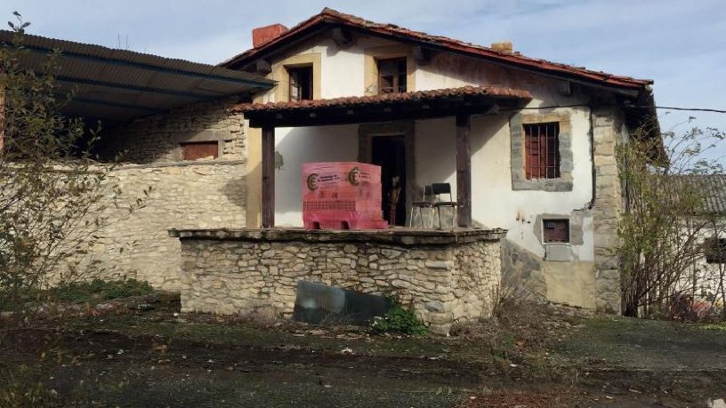 Townhouse  on street Pueblo De Villalambrus, Valle De Losa