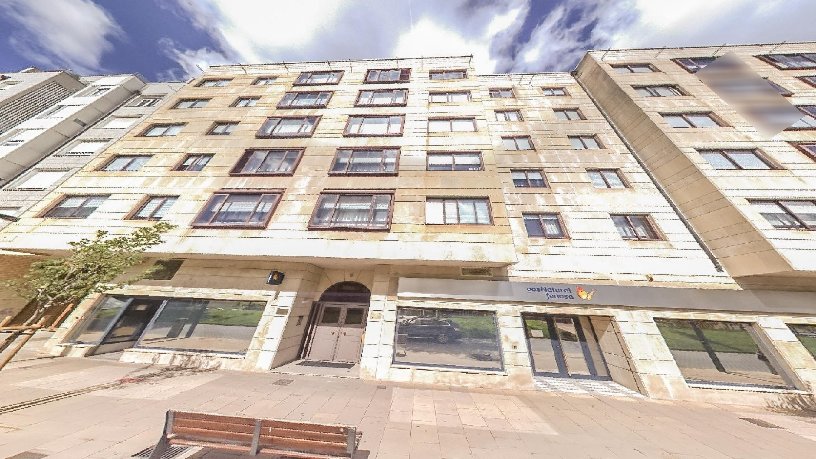 116m² Commercial premises on street Venerables, Burgos