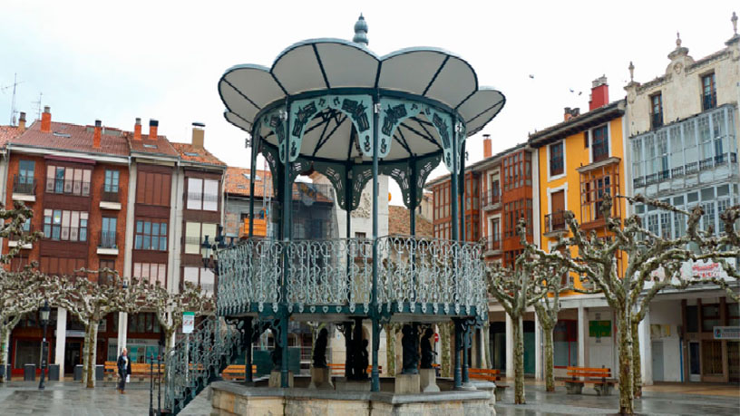 81m² Commercial premises on square Mayor, Briviesca, Burgos