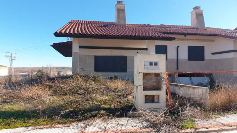 Work stopped on street Quintana, Briviesca, Burgos