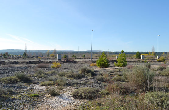 Autres  dans rue Las Hortensias- Pol Ind Brañuelas Parc 8, Villagatón