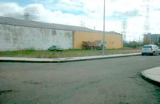 Terrain urbain de 1839m² dans rue Rio Sequino, Nº 2, 4 Y 6, Villaquilambre, León