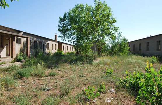 Otros  en carretera Valencia De Don Juan, Villamañán