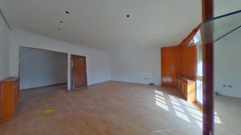 Appartement de 189m² dans rue Pablo Neruda, Villaquilambre, León