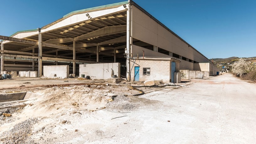 Entrepôt industriel de 13400m² dans rue Vilela,pg 28 Parcela 5, Villafranca Del Bierzo, León