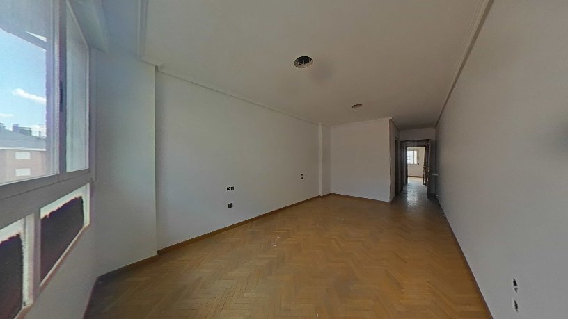 Piso de 157m² en calle Cosme Andrade, Ponferrada, León