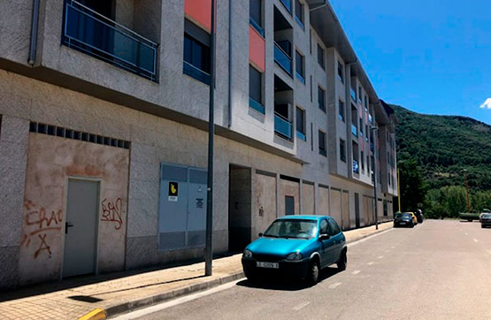 Parking space in avenue Portugal, Ponferrada, León
