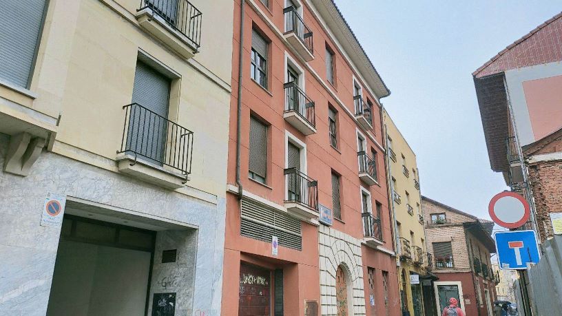 Plaza de garaje  en calle Independencia, León