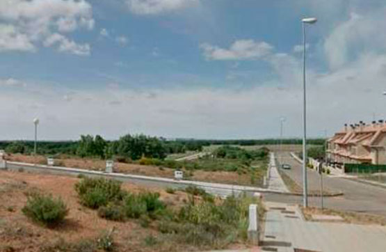 Suelo urbano en calle V5-pp El Cueto, 901 Unif Y Pq De Campo De Golf, Valverde De La Virgen