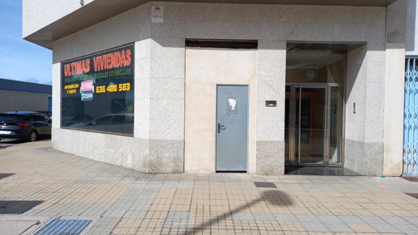 Local comercial de 154m² en avenida Portugal Bj. 1, Ponferrada, León