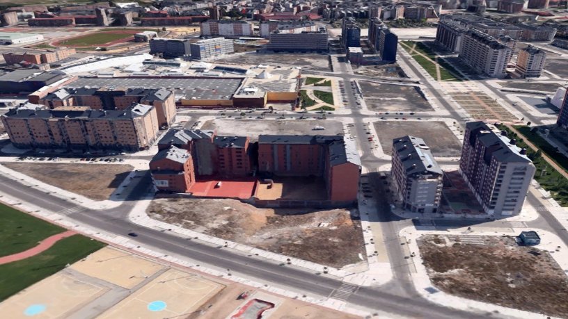 Suelo urbano de 2910m² en calle Ronda Norte Bc, Ponferrada, León