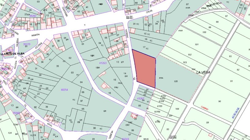 Suelo urbano de 2933m² en calle Debesa-la, Robla (La), León