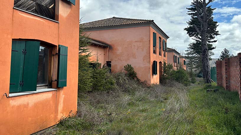 Travail arrêté dans rue Real (Campo Y Santibañez), Cuadros, León