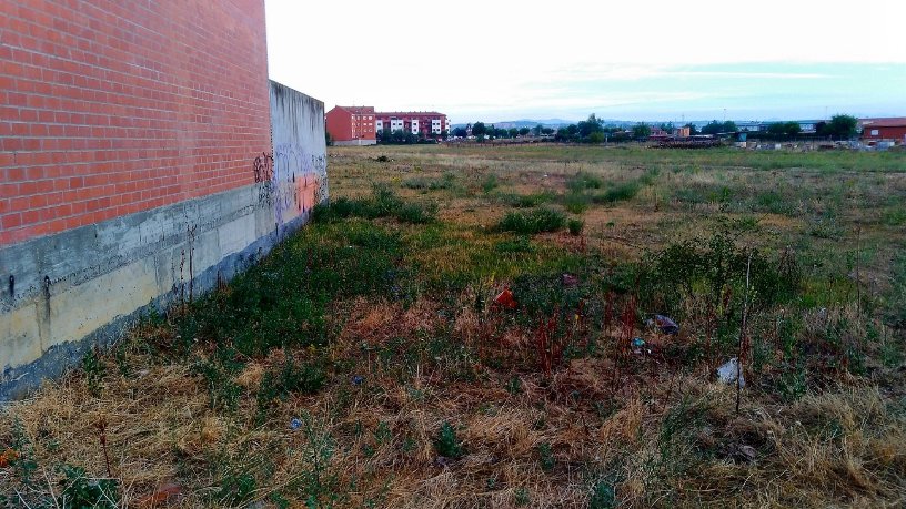 Suelo urbano de 689m² en calle Tejera-vo, Villaquilambre, León