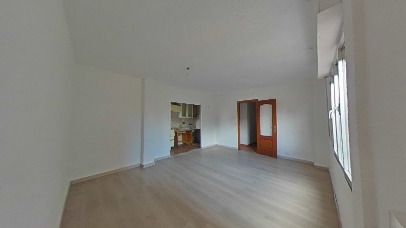 Piso de 89m² en calle Padilla, Palencia