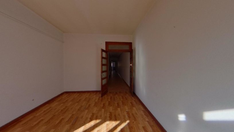 200m² Flat on avenue Santander, Palencia