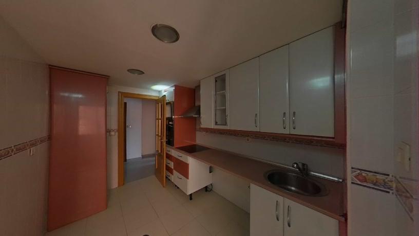 Appartement de 115m² dans rue Antonio Machado, Venta De Baños, Palencia