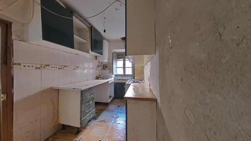 Adosado de 84m² en calle Vicario Baron, Paredes De Nava, Palencia