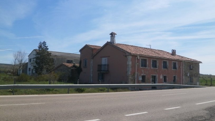 Utilisation privée dot de 220m² dans route De La Seca, Pomar De Valdivia, Palencia