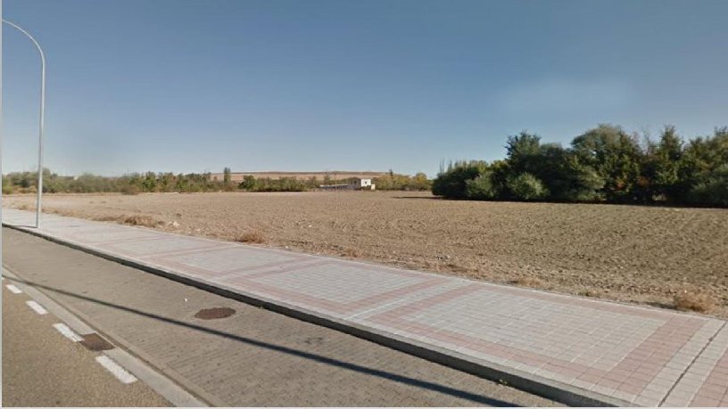 Suelo urbanizable de 1156m² en calle Area, Palencia