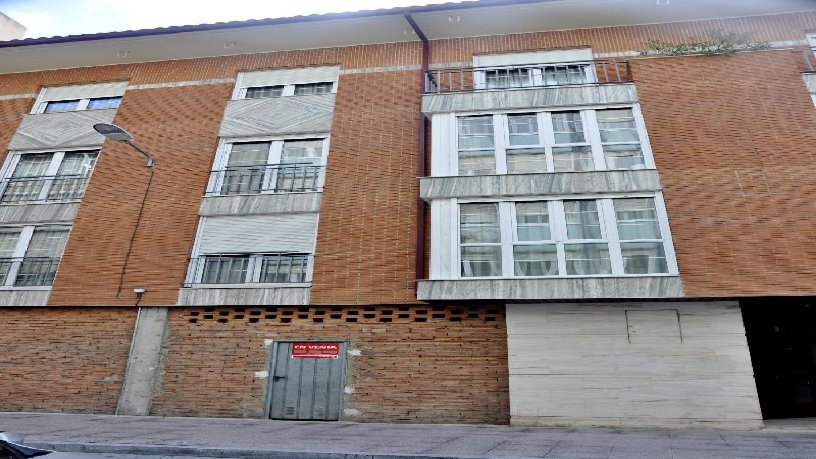 300m² Commercial premises on street Alonso Fernández De Madrid, Palencia