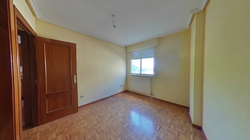 Piso de 74m² en calle Zurbaran-1-7, Salamanca