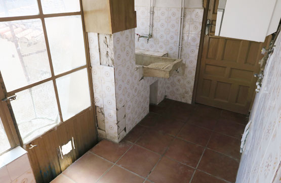 Maison de 335m² dans rue Retuerta, Macotera, Salamanca