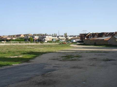 Otros  en calle Larga, Villamayor