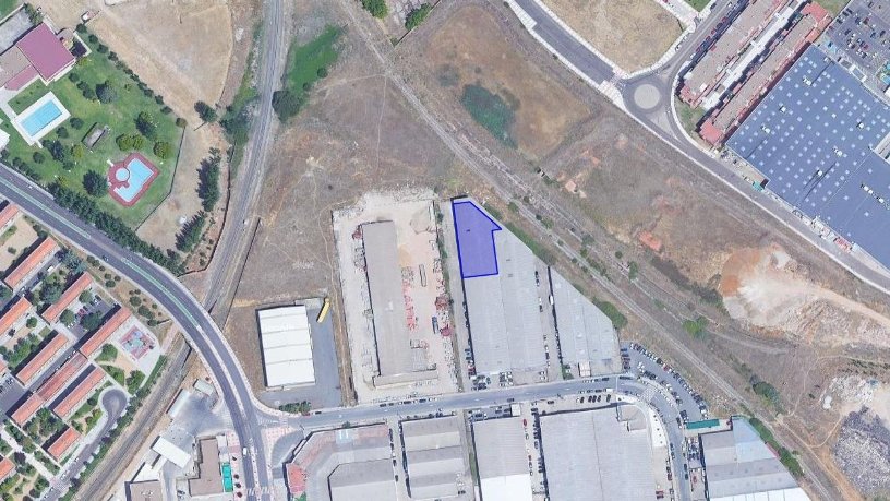 Entrepôt industriel de 1166m² dans rue Juan D La Cierva, Carbajosa De La Sagrada, Salamanca