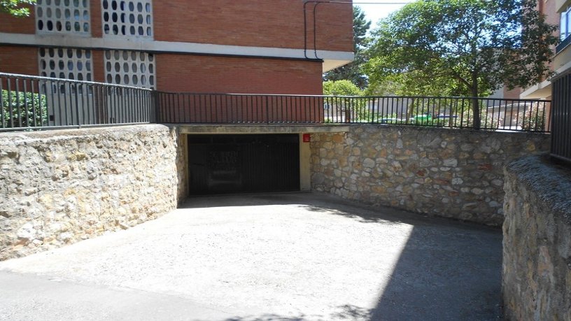 Plaza de garaje de 1126m² en avenida Antonio Machado, Santa Marta De Tormes, Salamanca