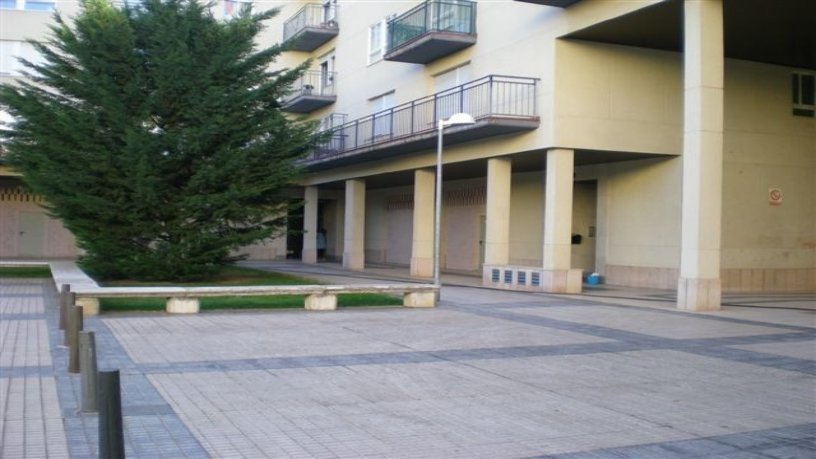 369m² Commercial premises on square Diego Hurtado De Mendoza, Salamanca