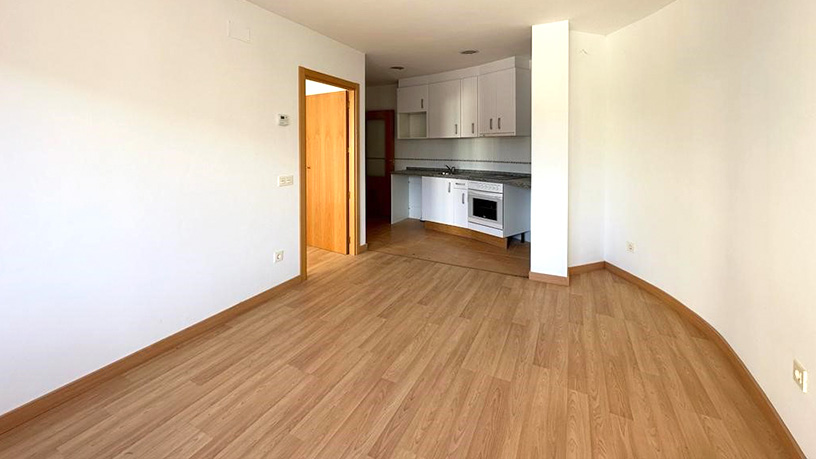 Piso de 107m² en calle Escuelas, Calzada De Valdunciel, Salamanca