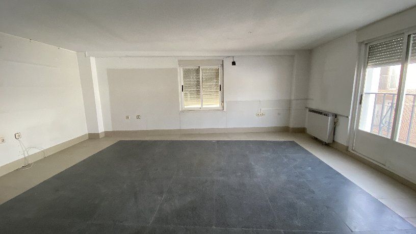 Piso de 73m² en calle Beltrana, Alba De Tormes, Salamanca