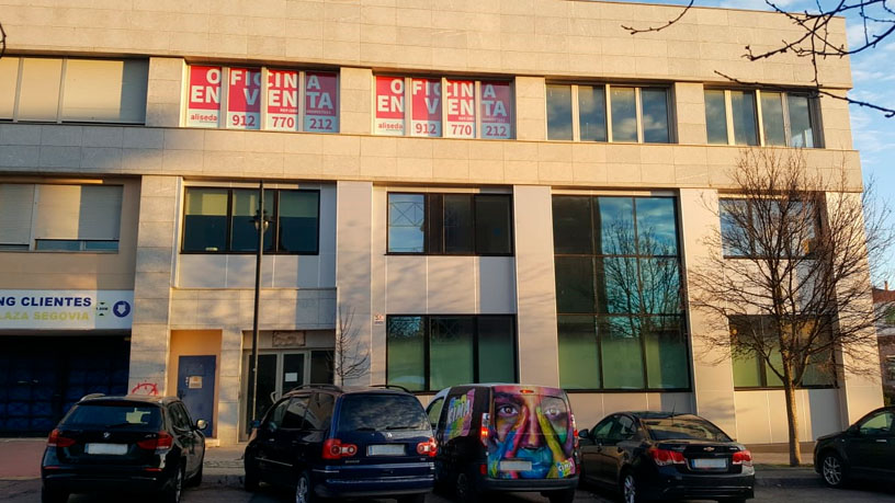 Bureau de 1800m² dans rue Jorge Manrique, Segovia